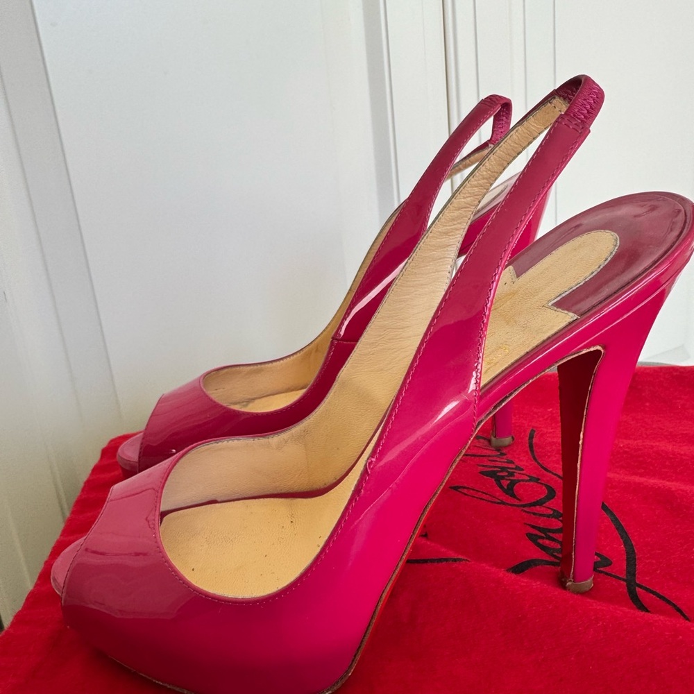 Christian Louboutin Fuchsia Slingback Heels